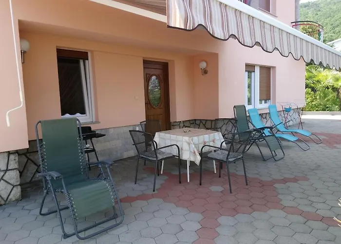 Valentina Apartman *